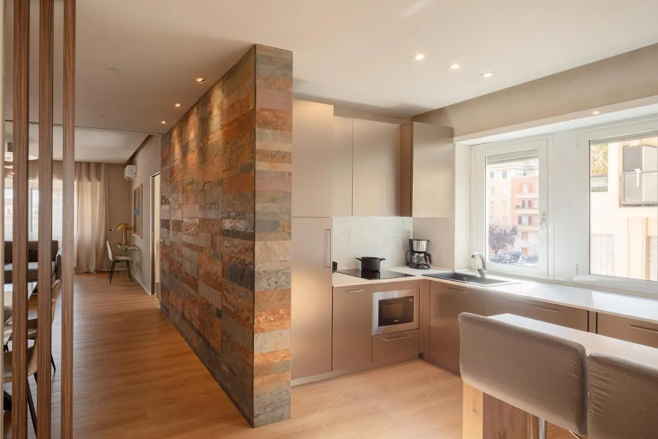 Saint Peter Vatican Luxury Apartment Рим
